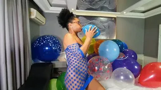 INTERRACIAL LESBIAN LOVERS HORNY FOR BALLONS -- BY REBECA SANTOS AND AMANDINHA - CLIP 1