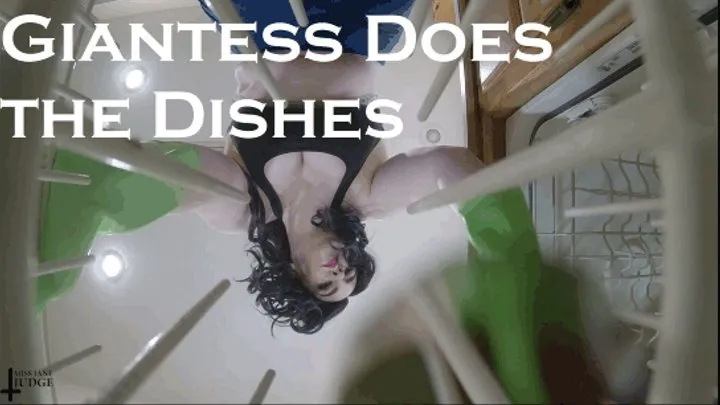 Giantess Does the Dishes