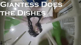 Giantess Does the Dishes