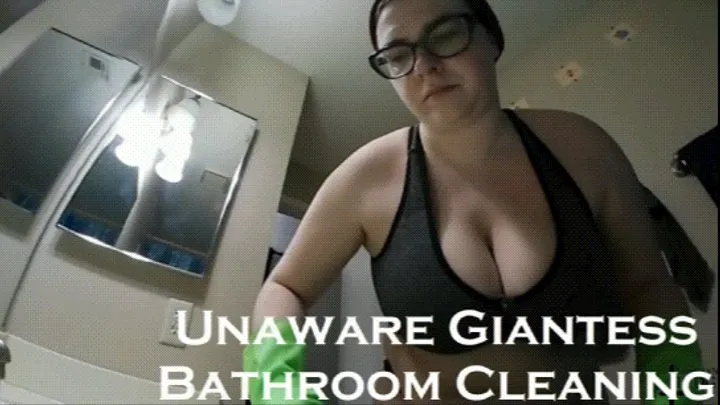 Unaware Giantess Cleaning