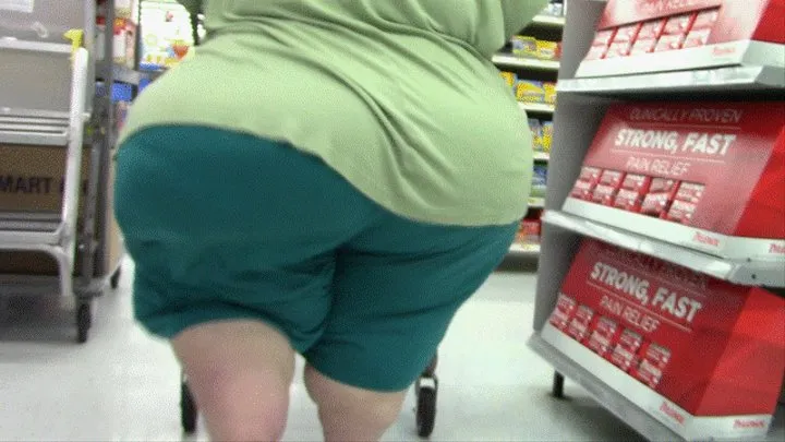 Pear Bottom shopping in Walmart