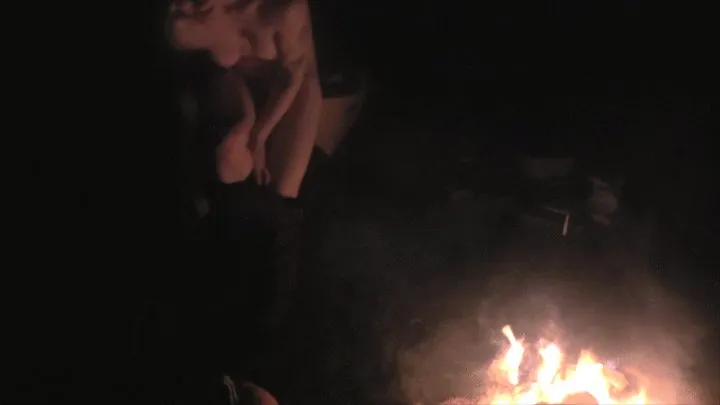 Spooky Camp Fire pee