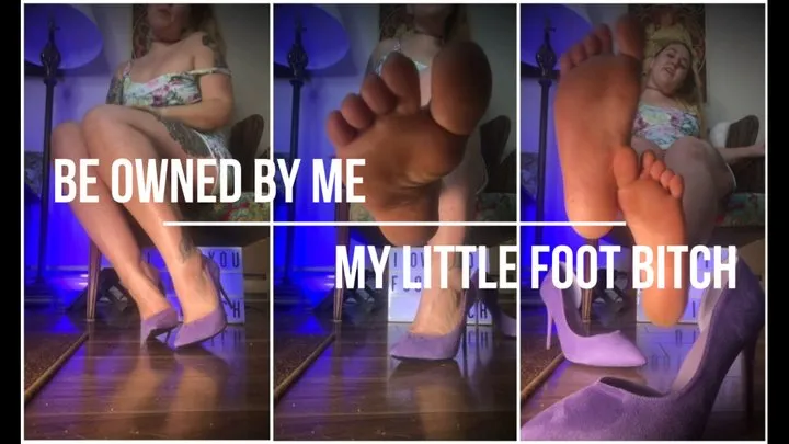 PURPLE PUMP FOOT CUCK