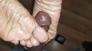 The wrinkled sole fucker super meaty sole cumblast