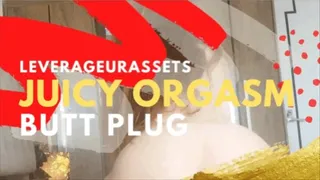 Juicy Orgasm Butt Plug Pink Pussy Close Up - 87