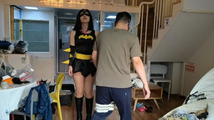 The battered female Batman (Chinese model)