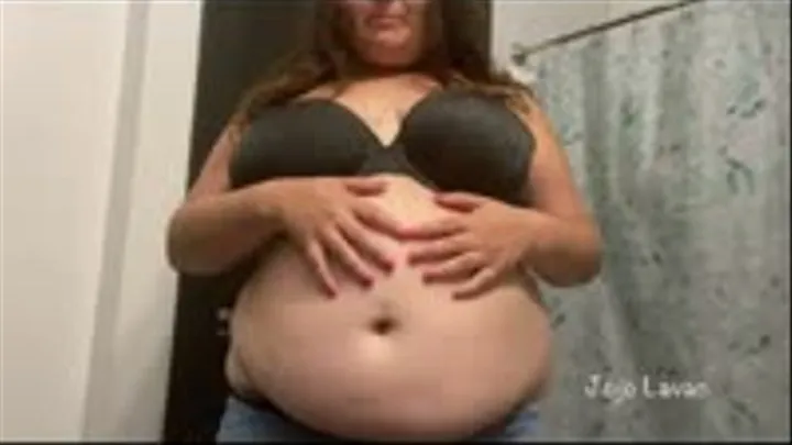 Weight gain and belly lover dirty talk & dildo fuck