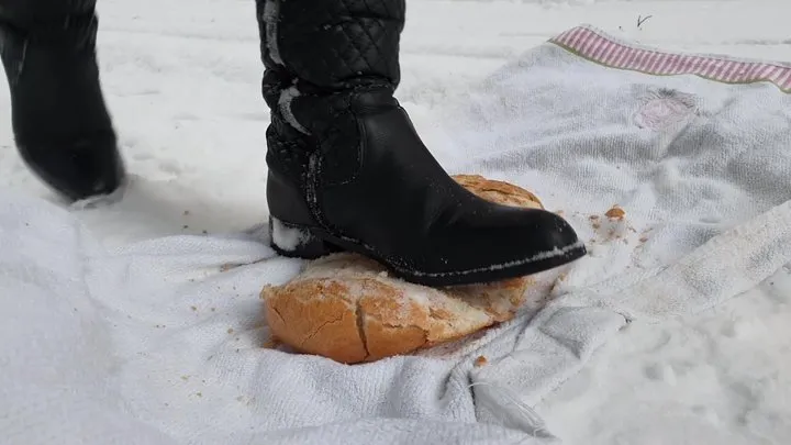 Bread Walkover in Flat Leather Boots