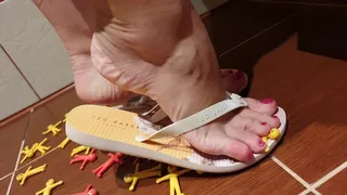 Unaware Giantess Getting Ready in Flip Flops