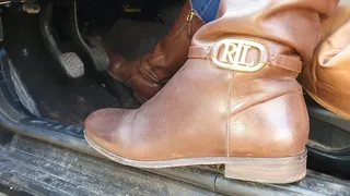 Revving my BMW e46 Brown Leather Boots