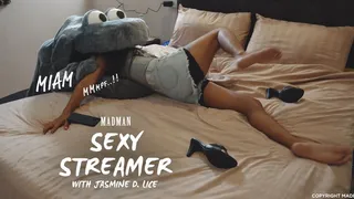 Sexy streamer