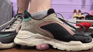 Sneakers cock trampling