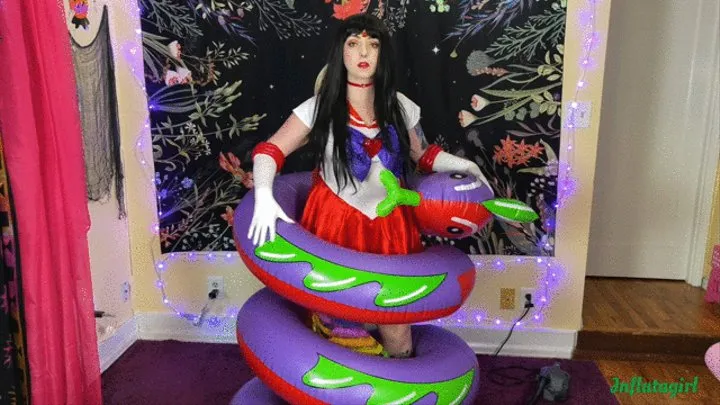 Sailor Mars Beach Ball Snake Entrapment