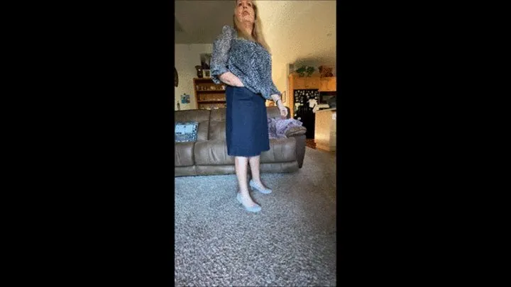 Deb's First Wear of Her Gray Comfort Plus Pumps Was to Work & Fucks Hubby Afterwards 2 (9-8-2021) C4S