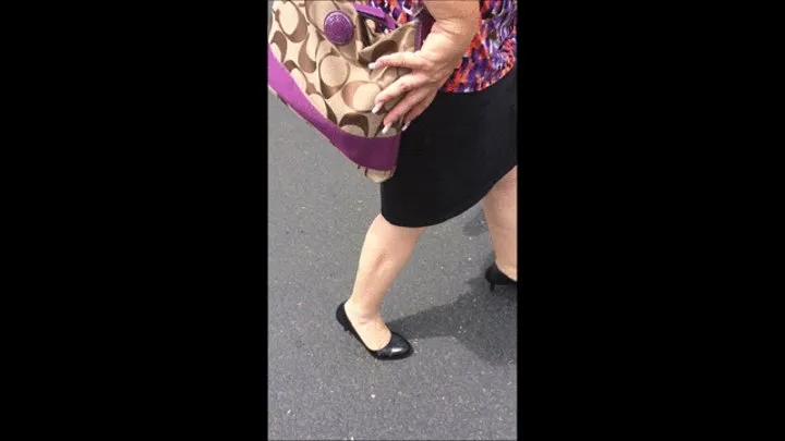 Deb Walking In Black Comfort Plus Pumps & A Look Inside Her Sweat Streaked Shoes Afterwards