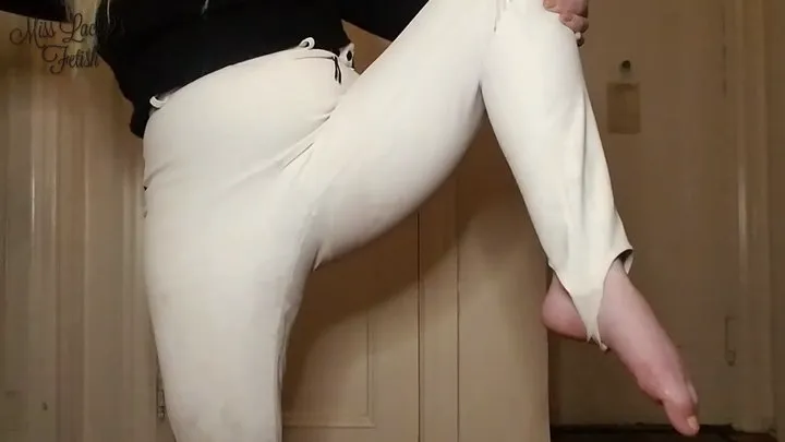 Miss Lacey Wetting Her Dirty White Ski Pants and Cleaning it Up Like a Human Mop