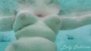 BBW Body Jiggles in the Pool