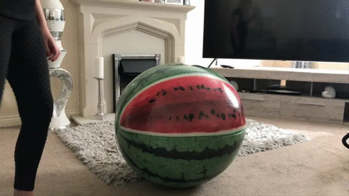 42 inch Mellon bounce and ride pop