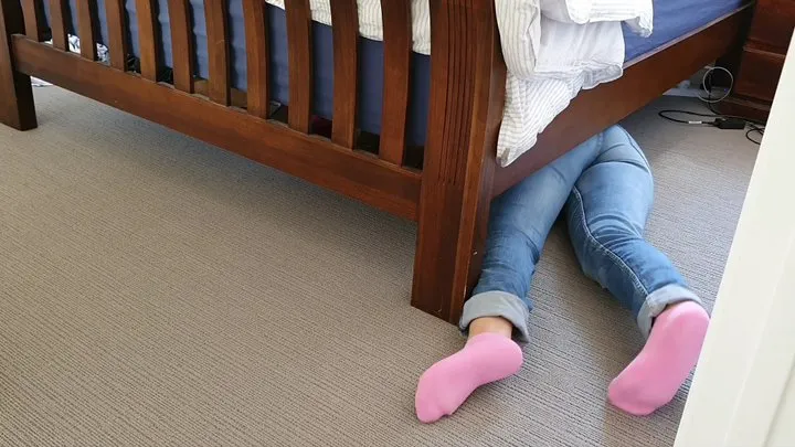 Girl Crawls Under Bed and Gets Stuck