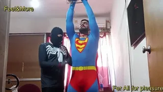 Superman is captured, tied and controlled-SHORT VERSION