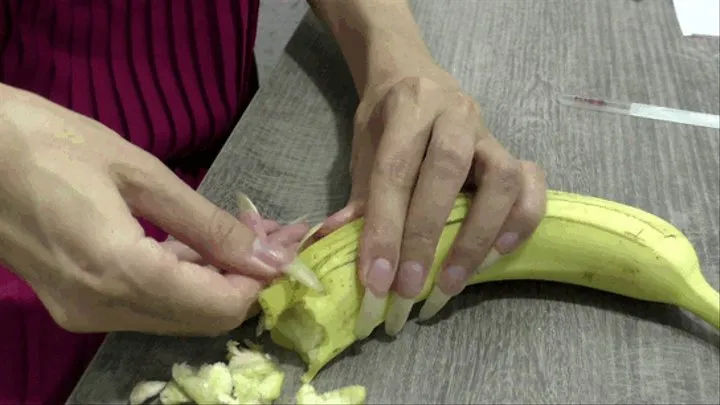 Hard scratching and slicing a banana