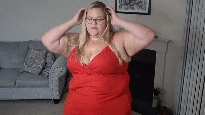 SSBBW little red dress strip tease