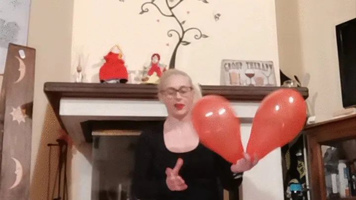 It's time to smash, crush and finally blow up these balloons