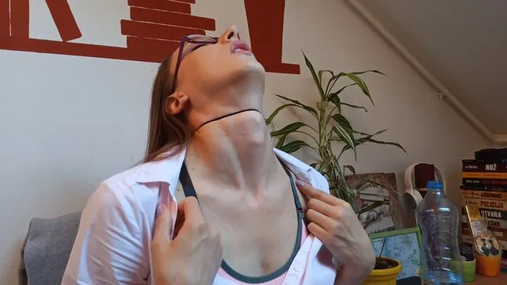 Corded swallowing with Adam's apple bouncing