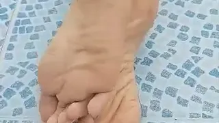 WET FOOT PLAY