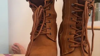 Shoejob with ankle boots