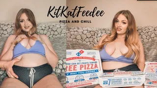 Pizza and Chill (Couple Belly Play)