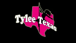 Tylee Texas and Janine eat you