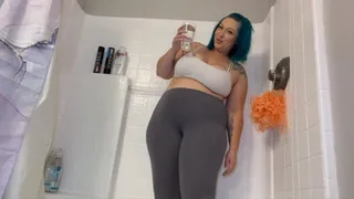 Peeing My Leggings and Cumming