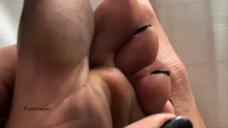 Feetwonders dirty feet inspection