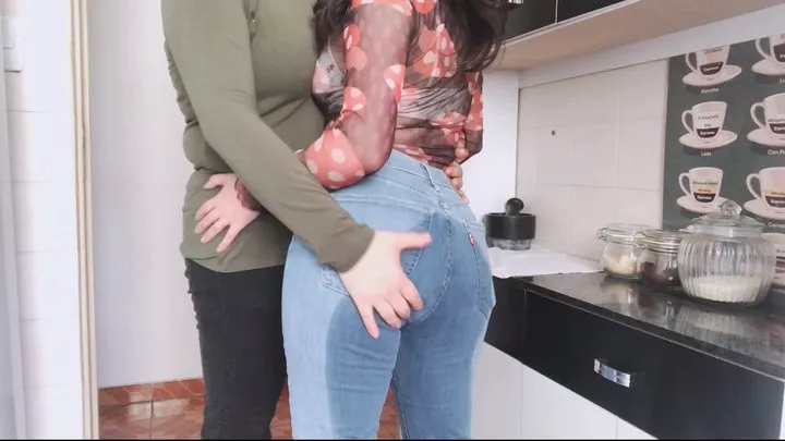 2 Girls Jeans Wetting and Licking Custom