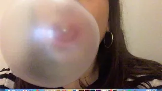 Blowing large bubbles