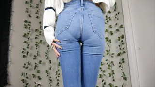 Upclose Double Jeans Wetting
