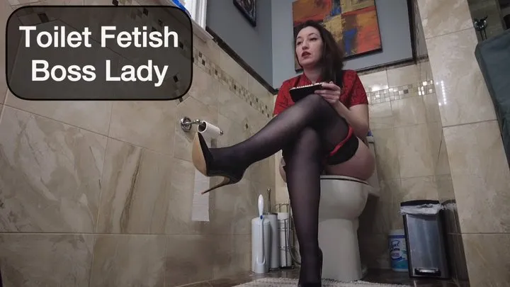 Toilet Fetish Boss Lady