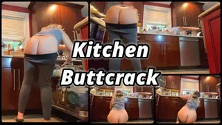 Kitchen Buttcrack