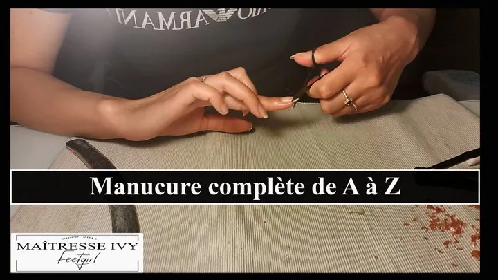 Je refais mes ongles pour toi sensualité garantie