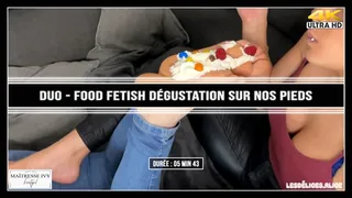 DUO - Foot fetish dégustation sur nos pieds