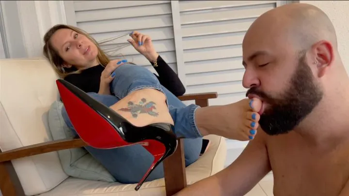 FOOT WORSHIP with sexy Christian Louboutin in