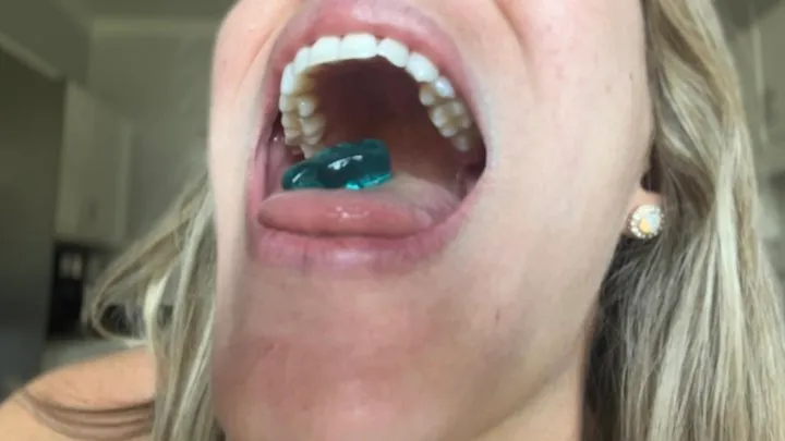 Giantess Endoscopic Birthday Gummy Bear Mouth Tour