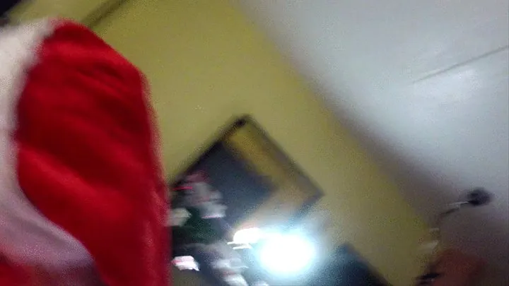 Sexy Stella Claus rides cock on Christmas lights until she gets cum in her mouth