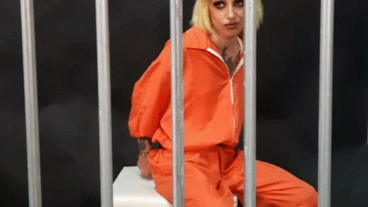 Becky handcuffed back in jail for transport