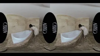 VR Eve Evian - Bathtub Sexy Time