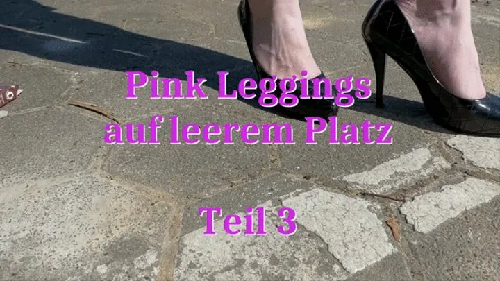 Pink leggings on empty space, part 3 - Pink Leggings auf leerem Platz, Teil 3