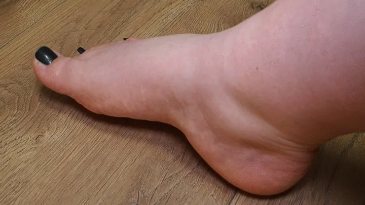 #2 Alluring BBW Feet for Daily Worship (no talk)