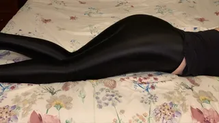 Spandex Masturbate