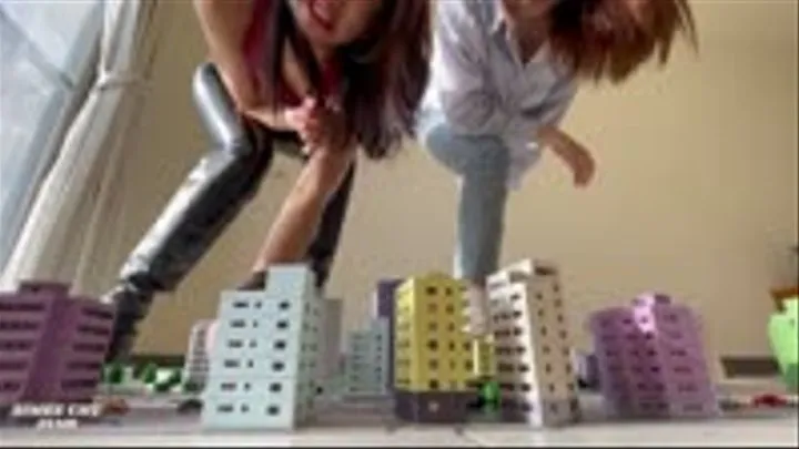 Giantess Aimee And Her Friend Peggy Made A Tiny City Alive